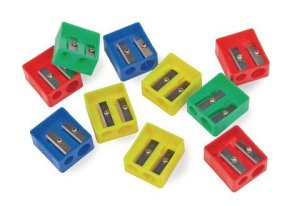dobbel-double-holed-plastik_plastic-multicoloured-blyantspidser-pencil-sharpener.jpg
